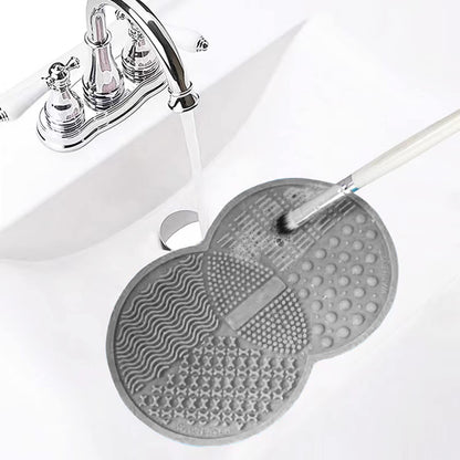 Silicone Makeup Brush & Sponge Cleaning Mat - view 4