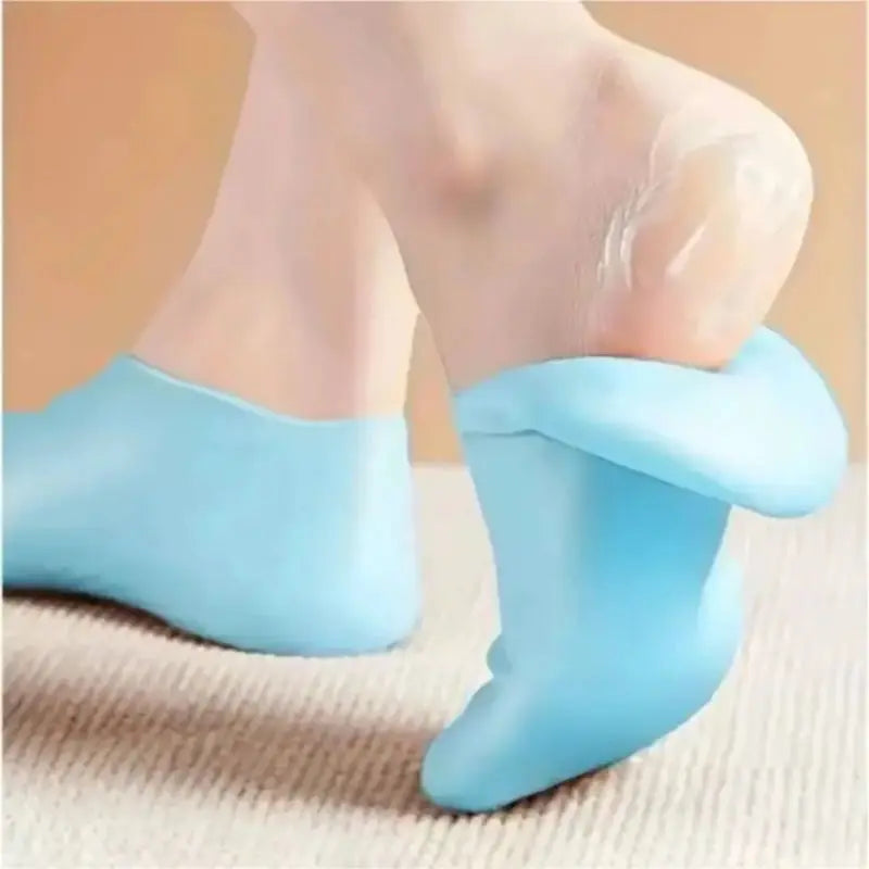 1 Pair Silicone Heel Socks for Dry Cracked Feet – Moisturizing Foot Mask with Elastic Fit, Softens Rough Skin, & Prevents Cracking