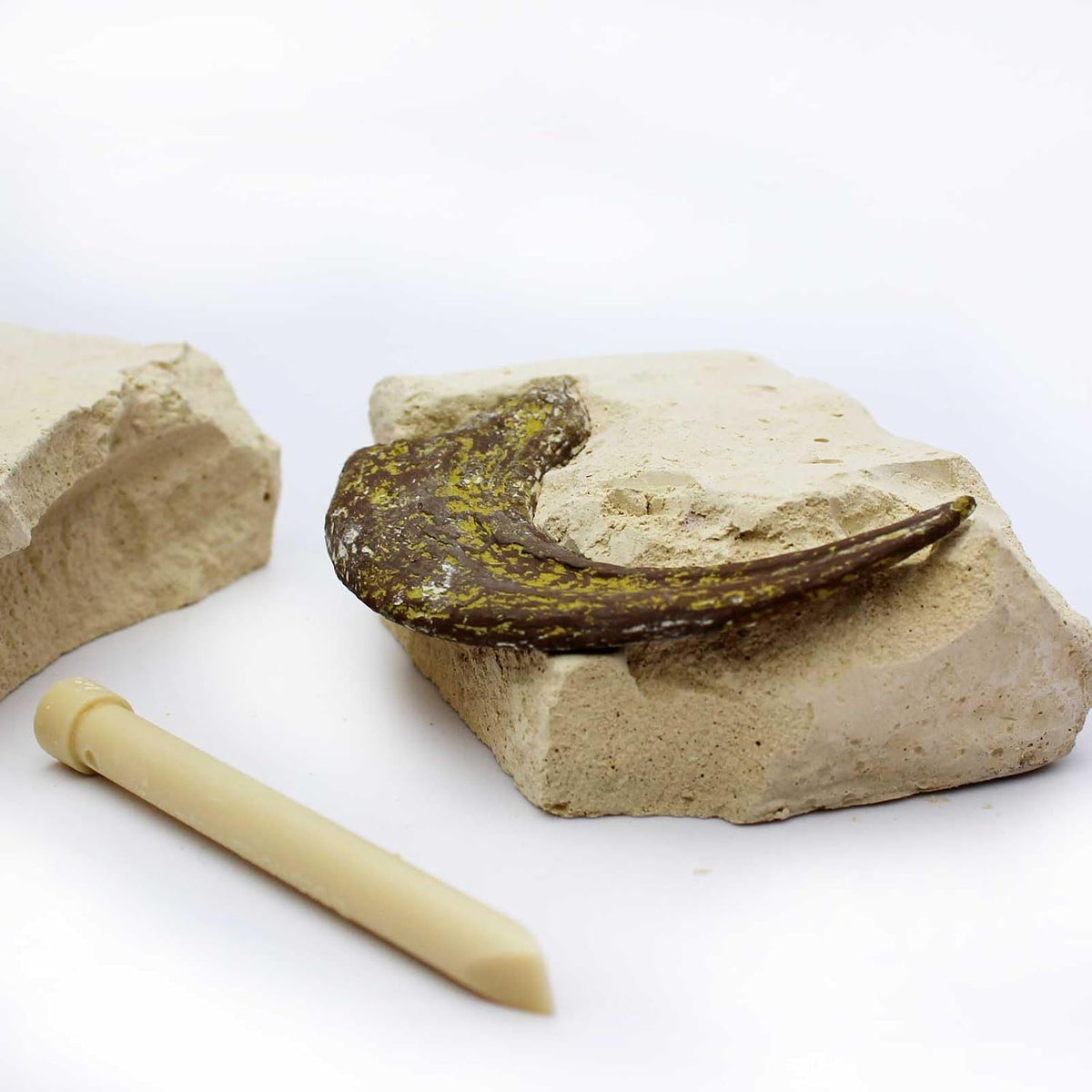 Velociraptor Claw Dinosaur Dig Kit - view 3